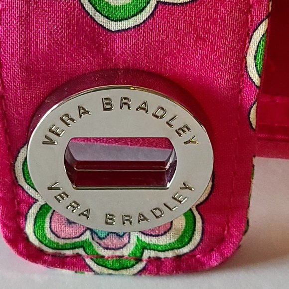 VERA BRADLEY TRIFOLD TURNLOCK PINK SWIRL FLOWERS QUILTED WALLET ZIP AROUND - Picture 2 of 9